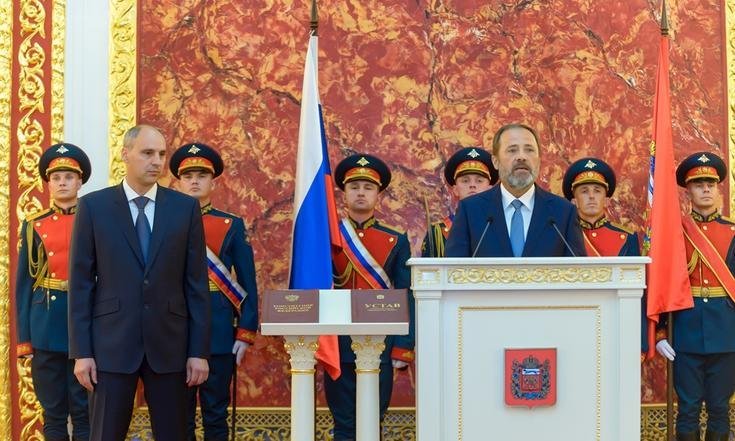 Денис Паслер официально вступил в должность губернатора Оренбургской области. Денис Паслер официально вступил в должность губернатора Оренбургской области.